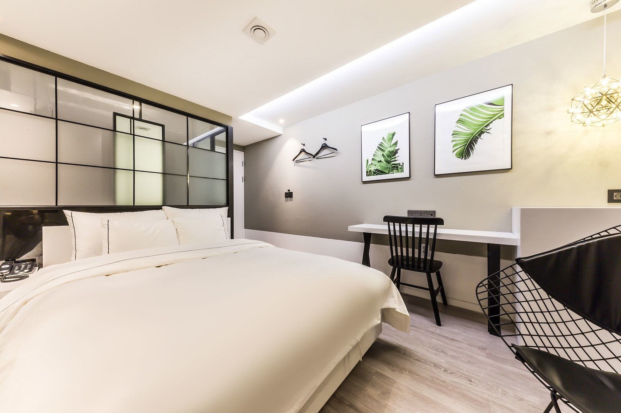 Forestar Hotel Sinchon Seul Esterno foto